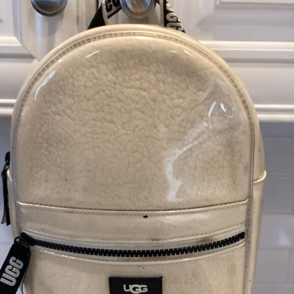 lululemon bag purse City Essentials Shoulder Bag 4L - Black/Gold